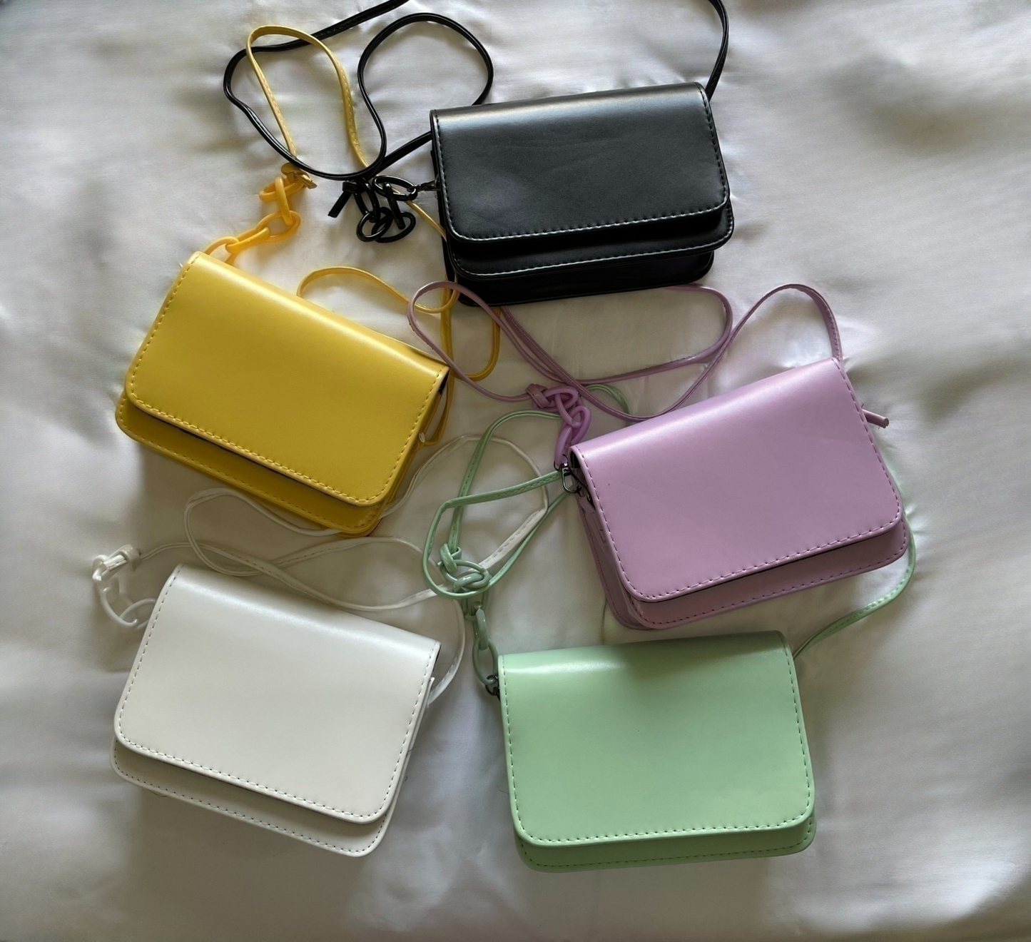 BORSA A TRACOLLA MONOCOLORE